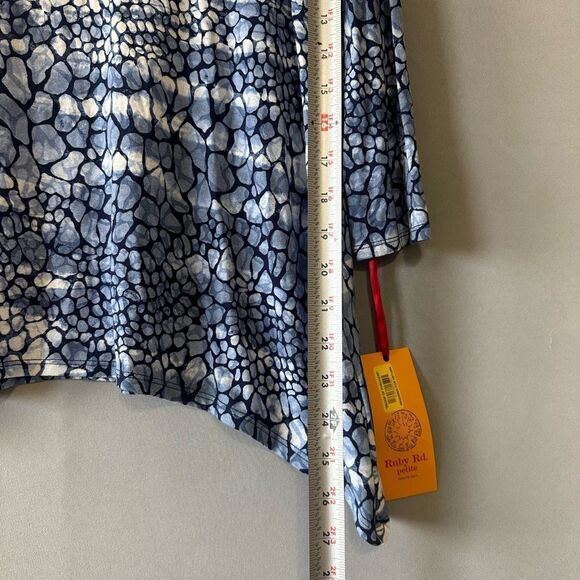 5 for $45 NWT Ruby Rd Top Blouse Shirt Size MP Blue - Picture 2 of 5